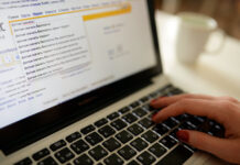 Эксперт рассказал, почему ошибаются электронные переводчики