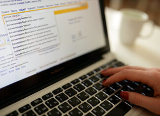 Эксперт рассказал, почему ошибаются электронные переводчики