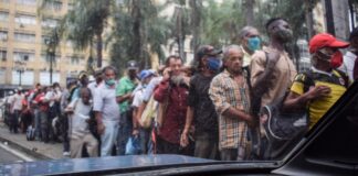 Есть зарплата, но нет паспорта: отчет показал, как живут венесуэльские мигранты в Колумбии