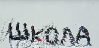 Обращение детей на коленях к Путину вызвало скандал