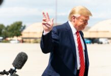 Трамп констатировал гибель свободы прессы в США