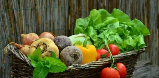 В Киеве из-за коронавируса запретили проведение продуктовых ярмарок