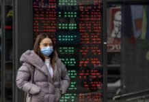 Локдаун поднял доллар: каким будет курс после выходных