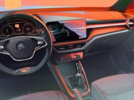 Skoda показала интерьер новой Fabia