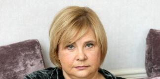 Татьяна Догилева засудила свой «Жилищник» за потоп