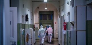 За день COVID-19 заболели 4538 украинцев