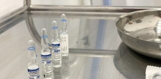 Быстрая регистрация детской прививки от ковида насторожила