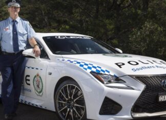 На чем ездят полицейские в разных странах: лучшие авто копов