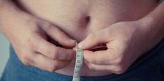 Диетолог назвал способ не набрать вес в холода