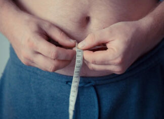 Диетолог назвал способ не набрать вес в холода