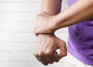 Диетолог назвала вредный сироп, вызывающий воспаление