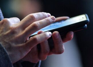 Эксперт рассказал о скрытых настройках против мошенников в смартфоне