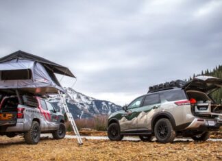 Nissan представил на автошоу SEMA полдюжины новинок