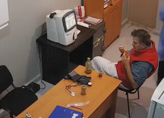 Саакашвили заподозрили в обмане со «смертельной голодовкой»: выглядит упитанным и здоровым