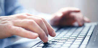 В России выросло число мигрантов-программистов