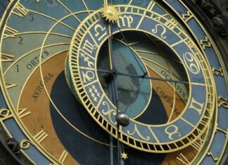 Названы три знака зодиака «под защитой ангела» в 2022 году