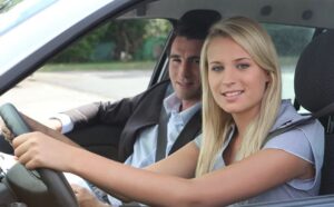 Обучение вождению: как выбрать автошколу