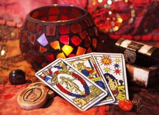 Эзотерики дали прогноз по коронавирусу в Новом году 2022