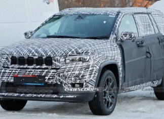 Jeep тестирует прототипы Commander в Европе