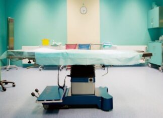 Операционный хирургический стол: каким он должен быть