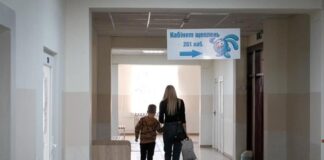 Темпы COVID-вакцинации выросли в три раза за сутки