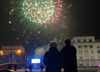 Жители Луганска о признании ЛДНР: ждали этого дня восемь долгих лет