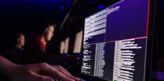 Аналитики оценили дефицит IT-кадров в России