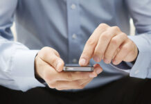 Эксперт назвал компании, которые заменят уходящую из России Ericsson