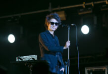 В «Молодой гвардии» заявили, что сбежавшая Земфира останется без слушателей