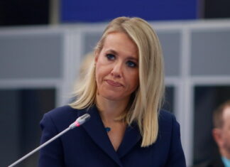 Погранслужба Литвы подтвердила: Собчак помог израильский паспорт