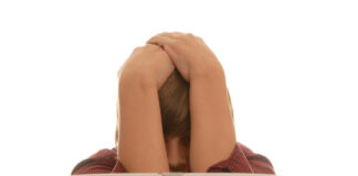 «Больше всего страдает ребенок»: белгородка отказалась регистрировать сына для онлайн-учебы