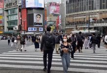 Ещё одна страна решила сделать ставку на богатых туристов: скоро простым людям будет некуда поехать