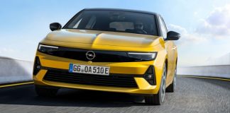 Opel анонсировал комплектации новой Astra для рынка Украины
