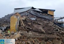 Под завалами дома в Вольнянске нашли тела 10 погибших