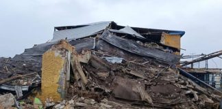 Под завалами дома в Вольнянске нашли тела 10 погибших