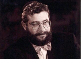 Бывший главный раввин Москвы Гольдшмидт призвал евреев покинуть Россию