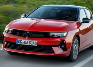 Стали известны украинские цены на новый Opel Astra