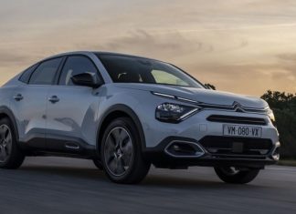 Стали известны украинские цены на новый кросс-седан Citroen C4 X