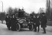 Стало известно, кем были первые женщины-автомобилистки в Украине