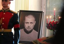 «Буду жить на опустевшей Земле»: вдова Владлена Татарского поделилась трогательными воспоминаниями