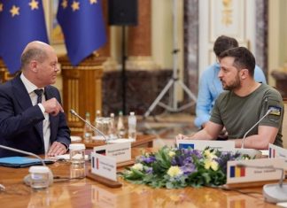 Зеленский может посетить Германию — СМИ