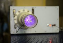 Китай выразил озабоченность политикой США в области полупроводников