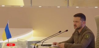 Россия слаба, время империй прошло — Зеленский