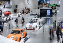 Porsche празднует свое 75-летие
