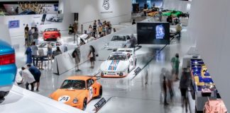 Porsche празднует свое 75-летие