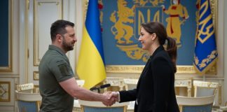 В Киев приехала представитель правительства ОАЭ