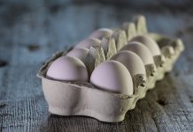 Жители Билибино, где продавали яйца по паспортам, признались, что наелись