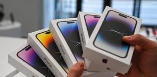 Apple намерена сохранить поставки смартфонов на уровне прошлого года