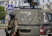 Россияне ищут под Мариуполем вооруженных дезертиров — мэрия