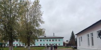 В томском интернате обнаружили 21-летнюю девушку-инвалида весом 13 кг: о нравах заведения ходят дикие слухи